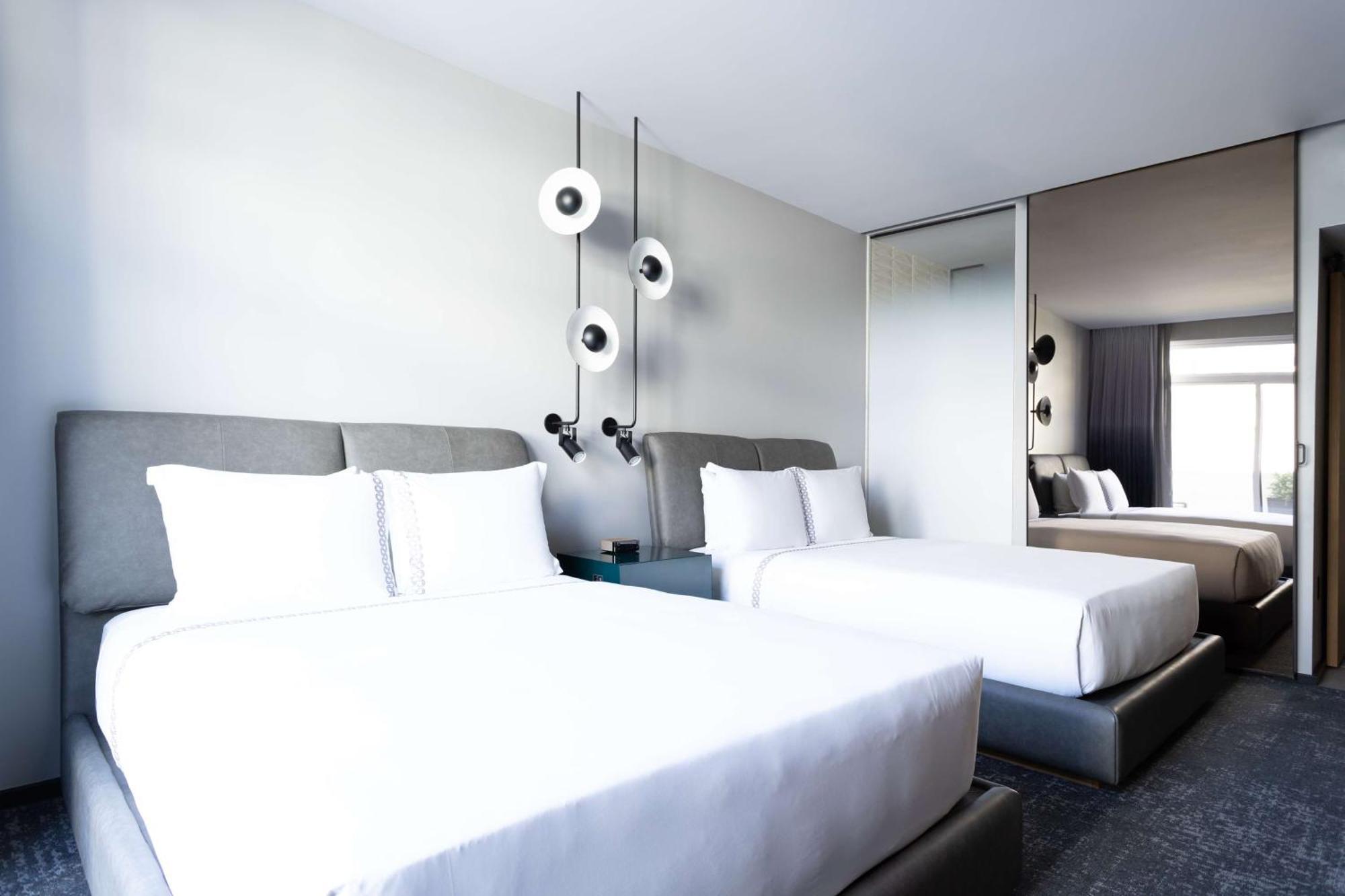 Hotel The Shay, A Destination By Hyatt Los Angeles