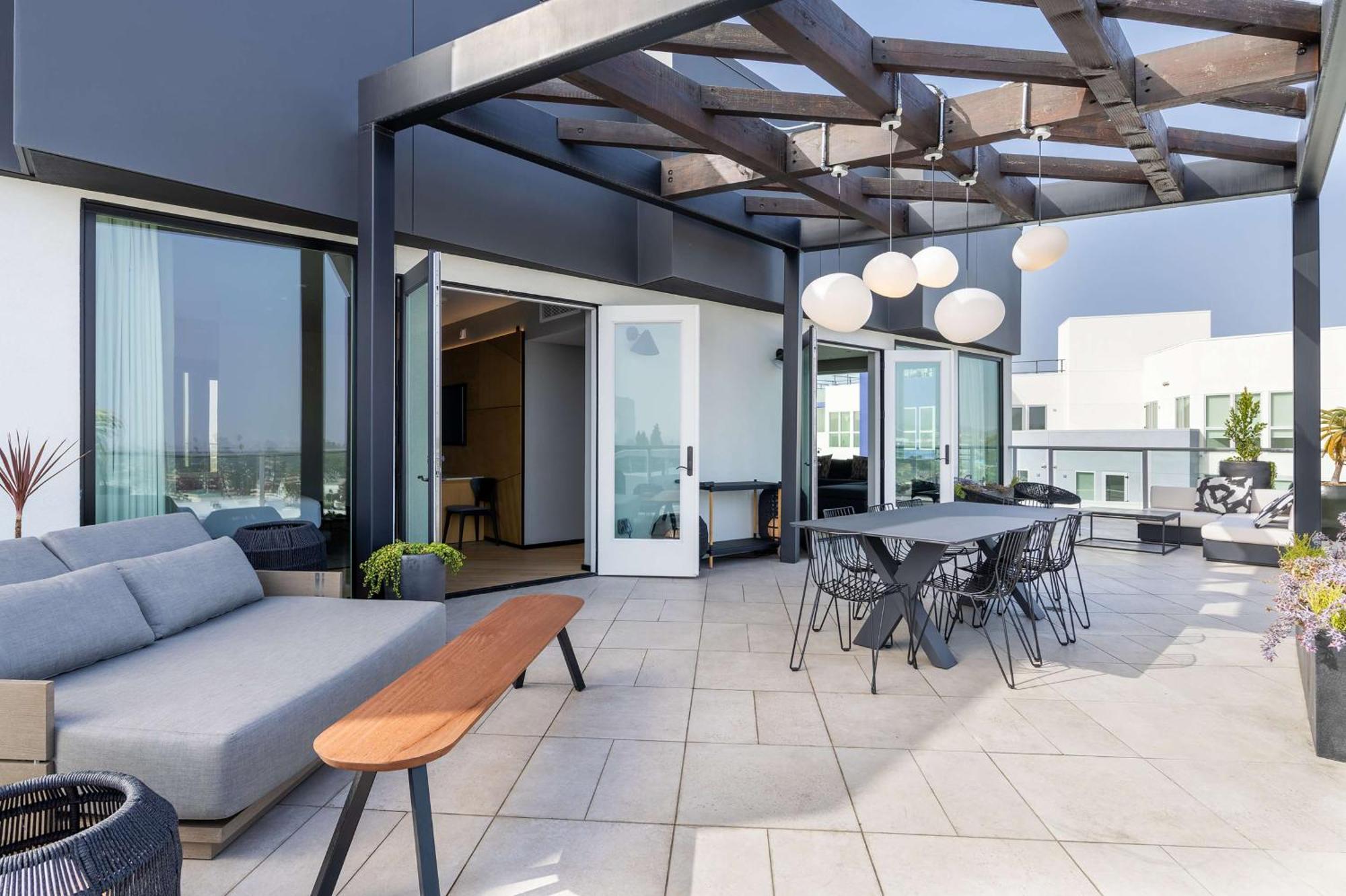 The Shay, A Destination By Hyatt Hotel Los Angeles