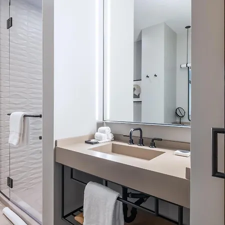 The Shay, A Destination By Hyatt Hotel Los Angeles Exterior photo