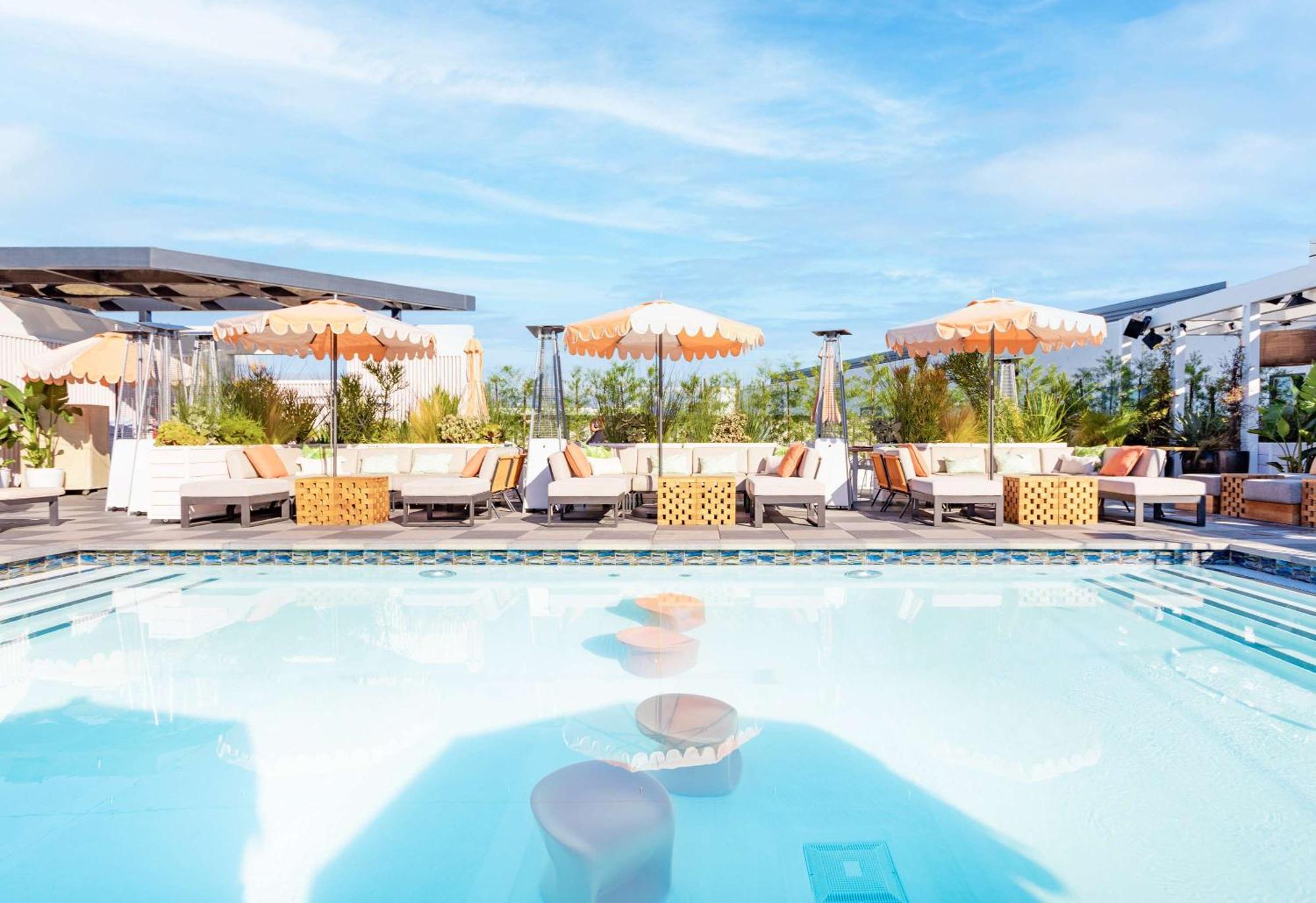Hotel The Shay, A Destination By Hyatt