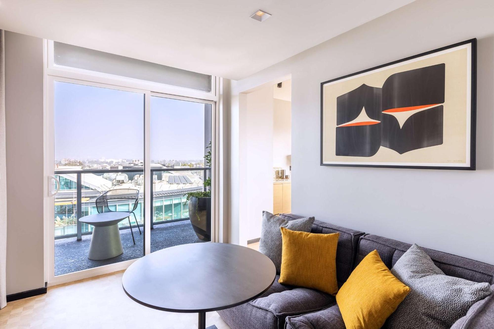 Hotel The Shay, A Destination By Hyatt 4*