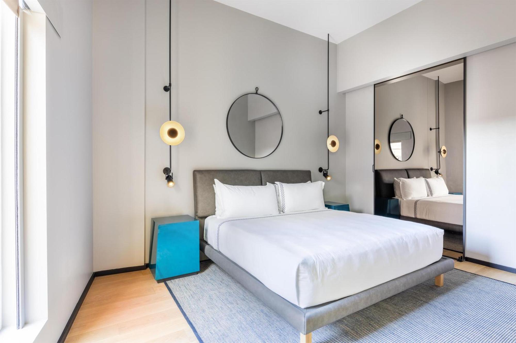 Hotel The Shay, A Destination By Hyatt 4*