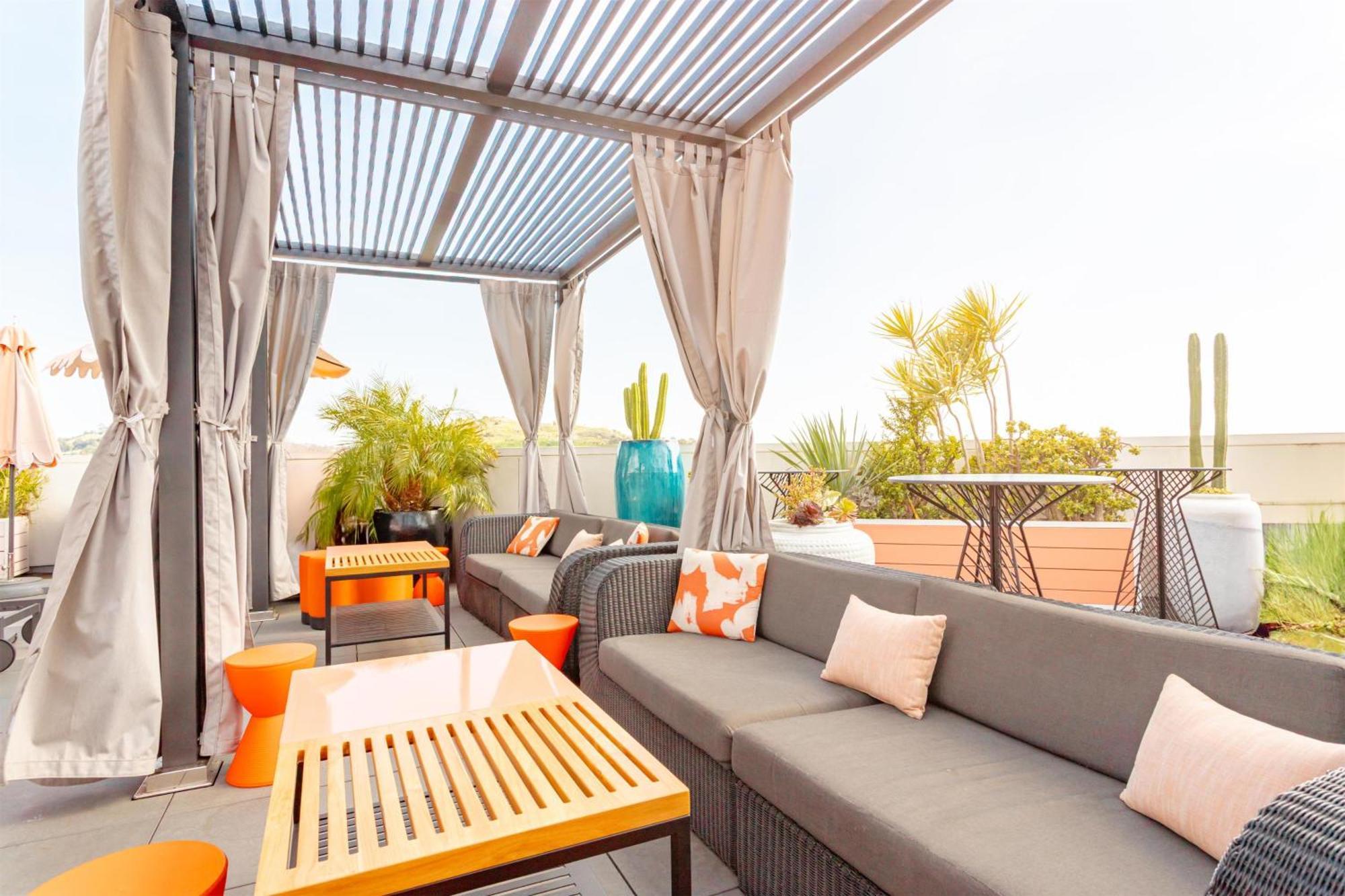 Hotel The Shay, A Destination By Hyatt Los Angeles